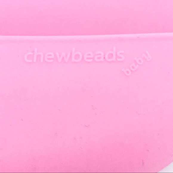 Chewbeads Silicon Bib With Crumb Catcher Gray/Pink Good Condition - Picture 4 of 8
